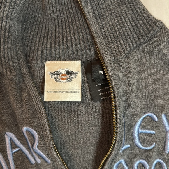 Sweater - Picture 2 of 3